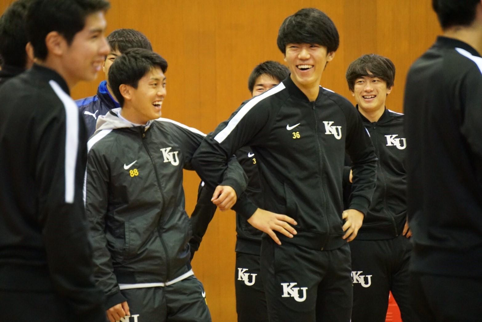 https://football.ku-sports.jp/blog/photoreport/bd1673475ddf68663775d638bfd2ac56baa28ee1.jpg