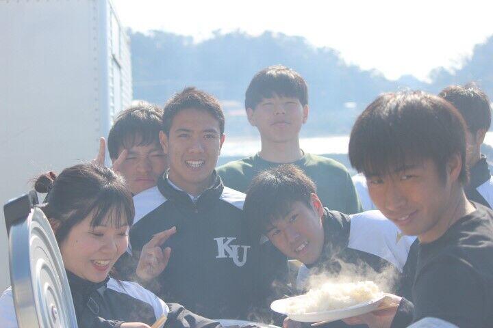 https://football.ku-sports.jp/blog/photoreport/images/7a4d52ca0f2e1c2a130c08b7f86b50fea2f82f77.jpg