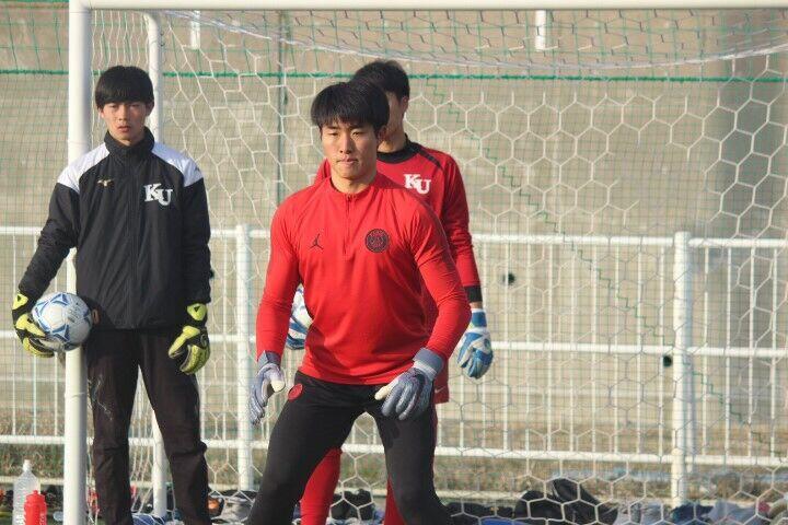 https://football.ku-sports.jp/blog/photoreport/images/b9cc498086edc5c4aa3607b66fe88695b3a930a3.jpg