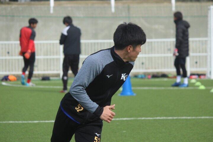 https://football.ku-sports.jp/blog/photoreport/images/b9fba3c5b4cb42fc5988176992a5a7c18c86aaa6.jpg