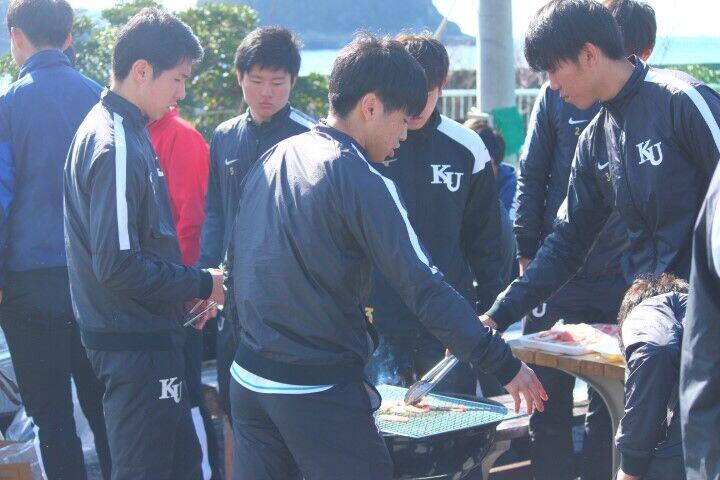 https://football.ku-sports.jp/blog/photoreport/images/e721ebc6a821ceeb226b85f71d2c1b4ff4c3cbba.jpg