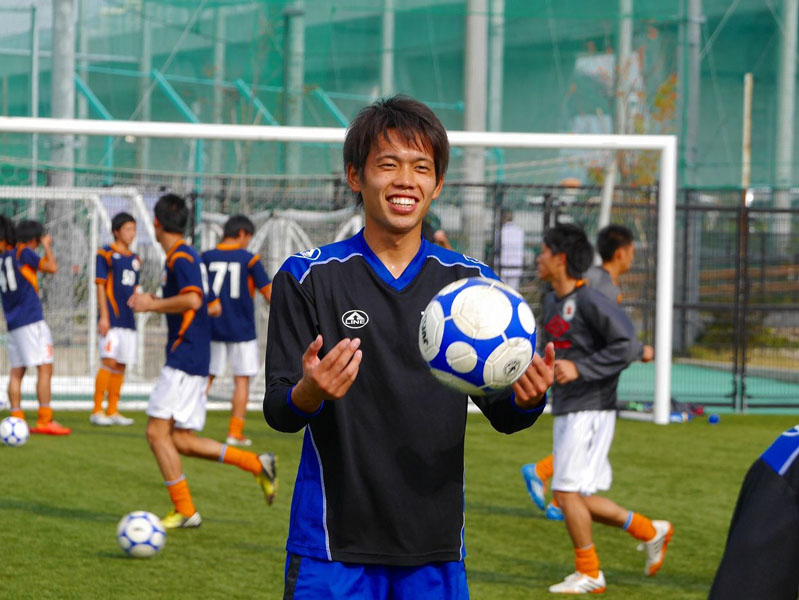 https://football.ku-sports.jp/blog/players/images/20141112123845.jpg