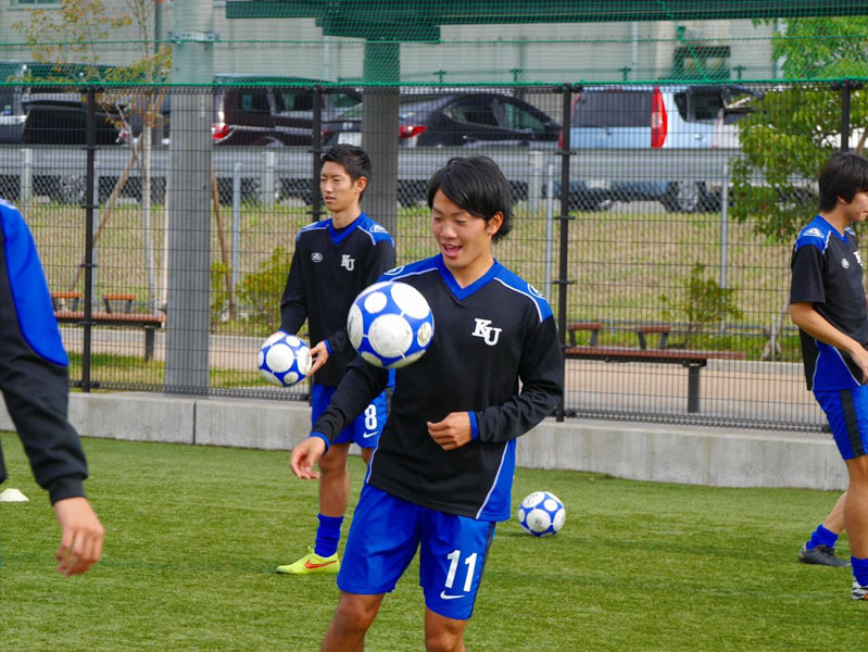 https://football.ku-sports.jp/blog/players/images/20141112123904.jpg