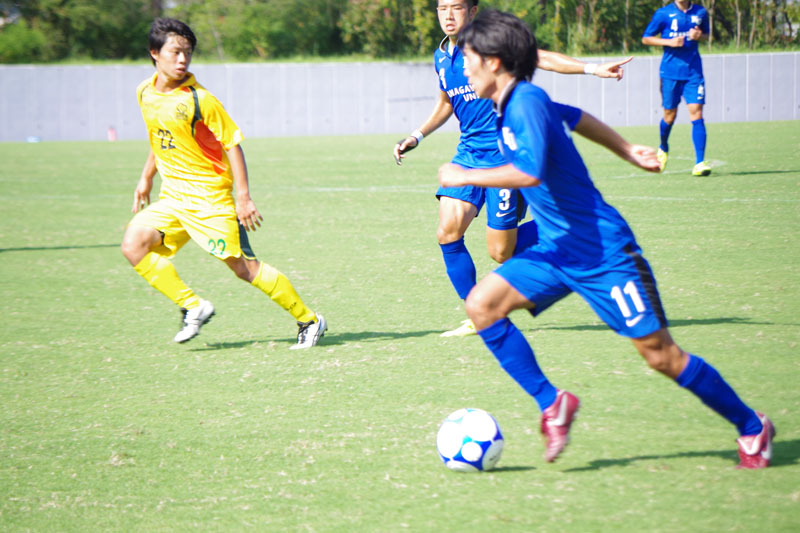 https://football.ku-sports.jp/blog/players/images/20141117170524.jpg