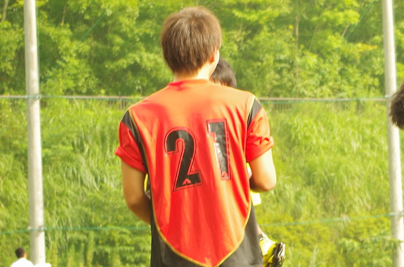 https://football.ku-sports.jp/blog/players/images/20141118213802.jpg
