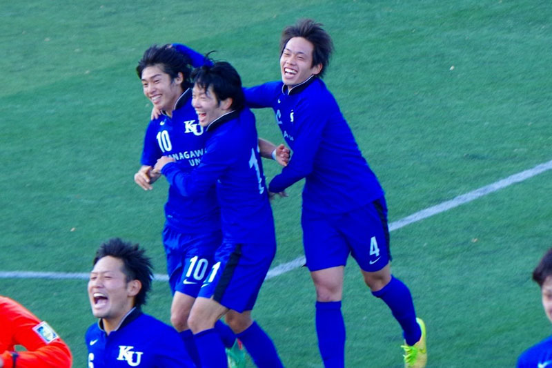 https://football.ku-sports.jp/blog/players/images/20141119170025.jpg