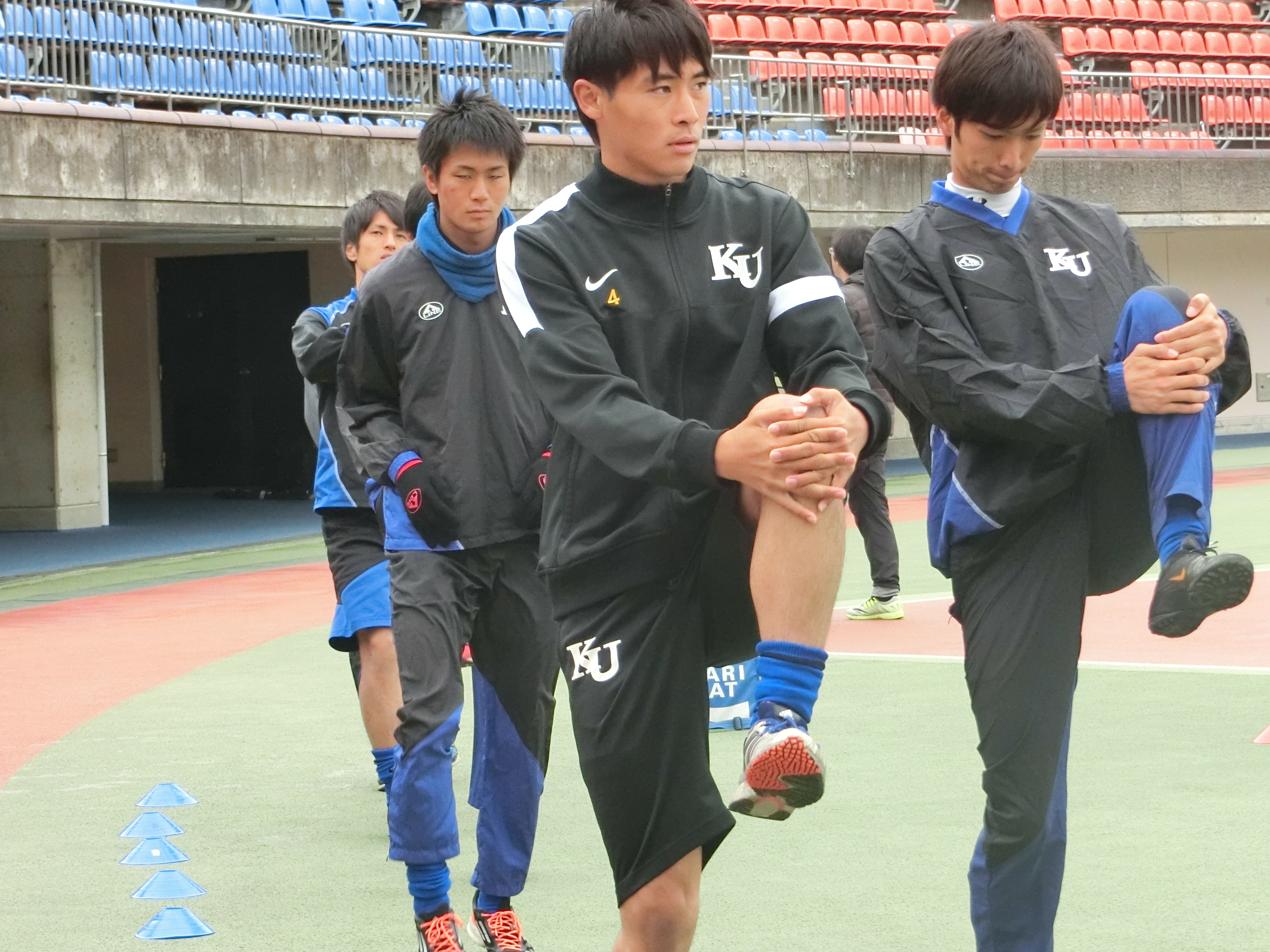 https://football.ku-sports.jp/blog/players/images/20150405194655.jpg