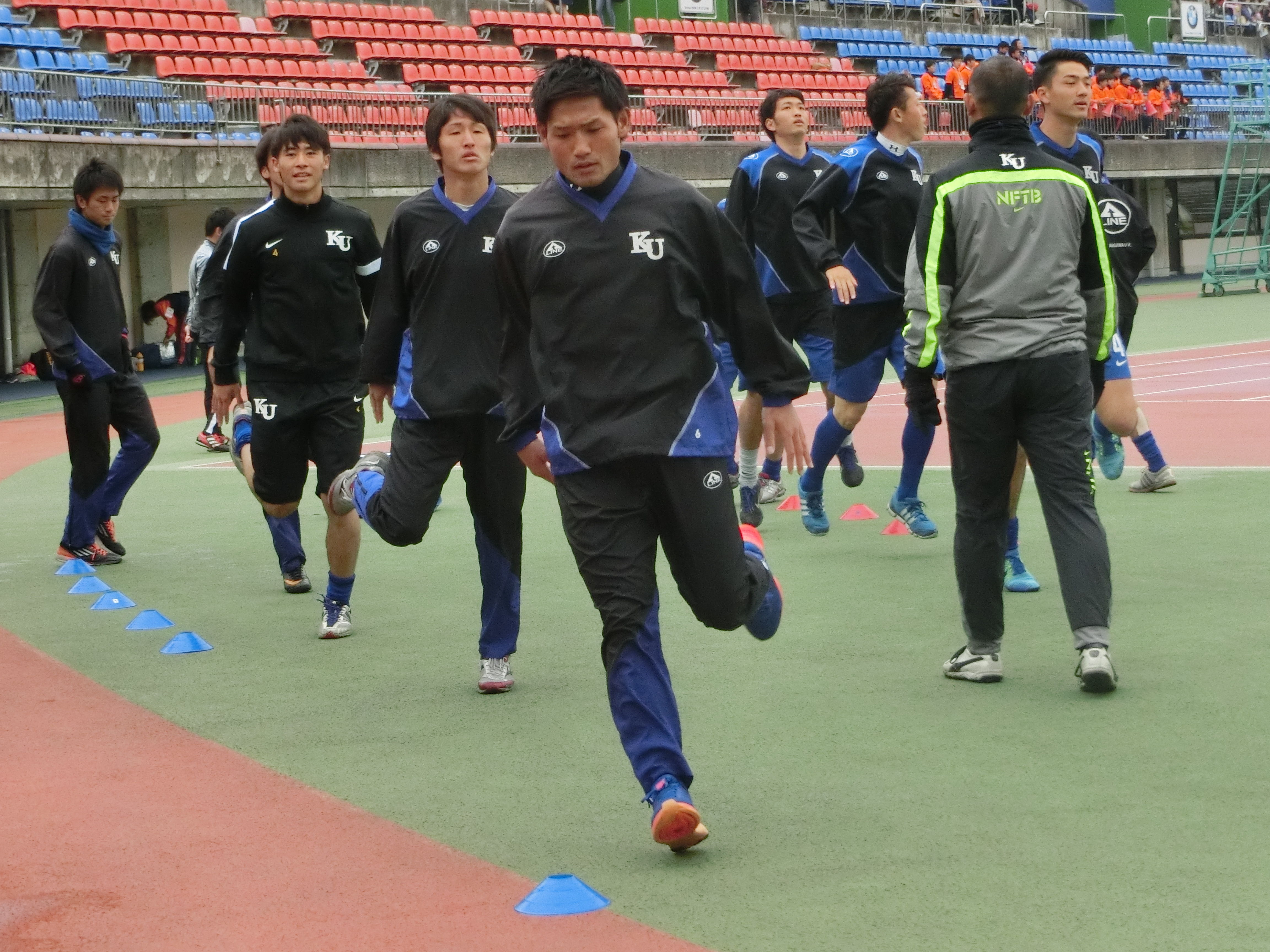 https://football.ku-sports.jp/blog/players/images/20150405195245.jpg