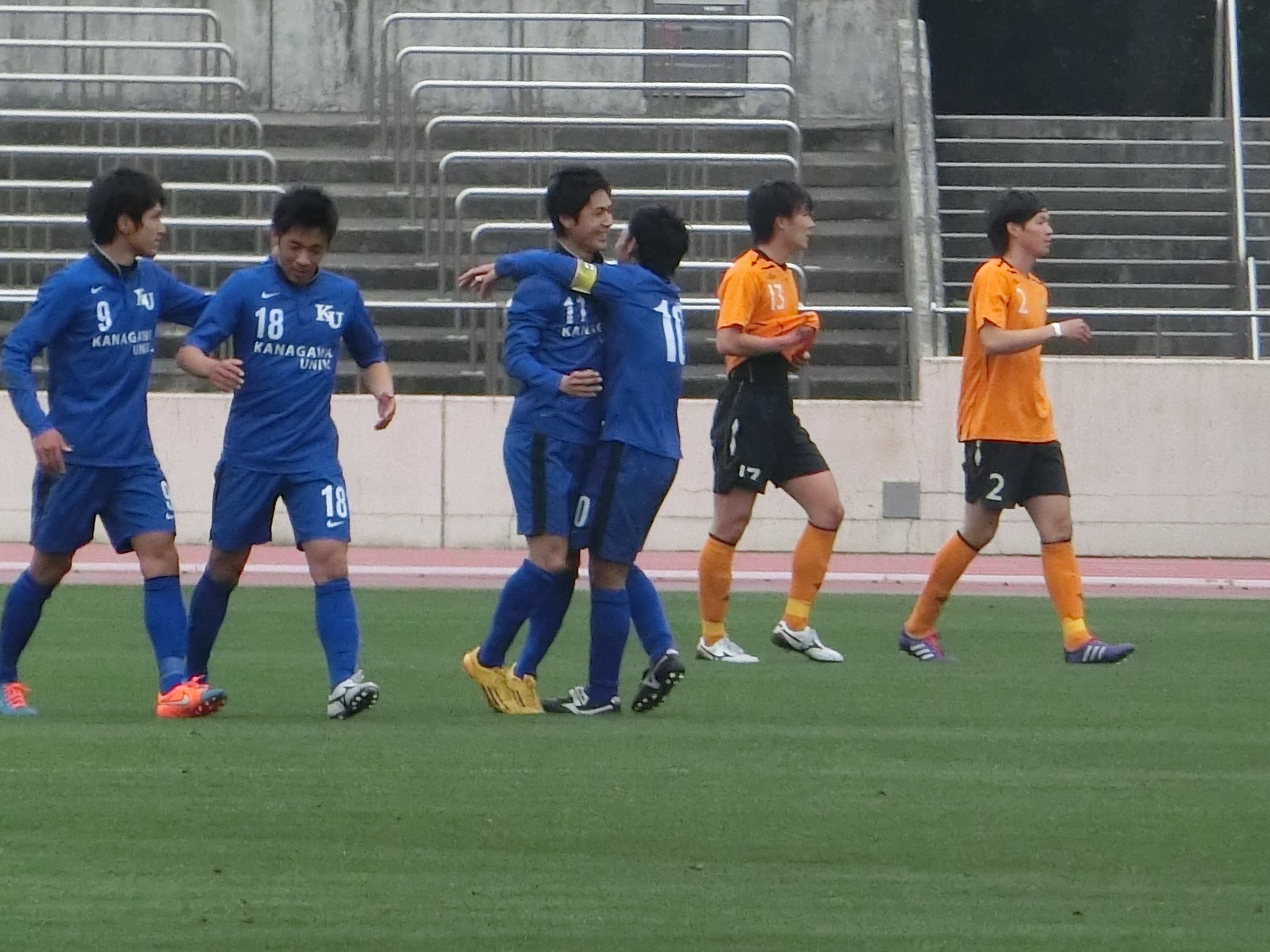 https://football.ku-sports.jp/blog/players/images/20150405201515.jpg